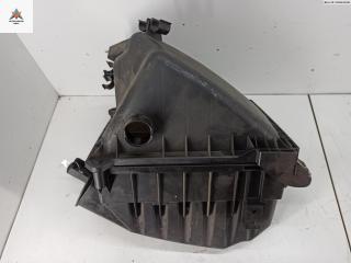корпус воздушного фильтра Audi A4 B6 2002, 2.4 л., бензин, АКПП, синий, универсал, 06C133837