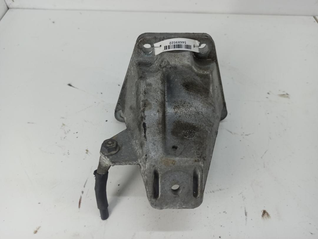 кронштейн двигателя Audi A6 C5 1999, 2.4 л., бензин, АКПП, серый, седан, 8D0199308D