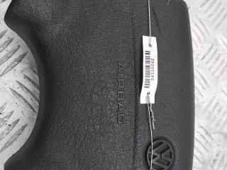 подушка безопасности водителя Volkswagen Golf 3 поколение 1997, 1.8 л., бензин, МКПП, синий, хетчбэк 5 дв., 3A0880201B