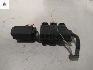 клемма аккумулятора плюс Skoda Fabia 2 поколение (5J) 2008, 1.4 л., дизель, МКПП, синий, хетчбэк 5 дв.