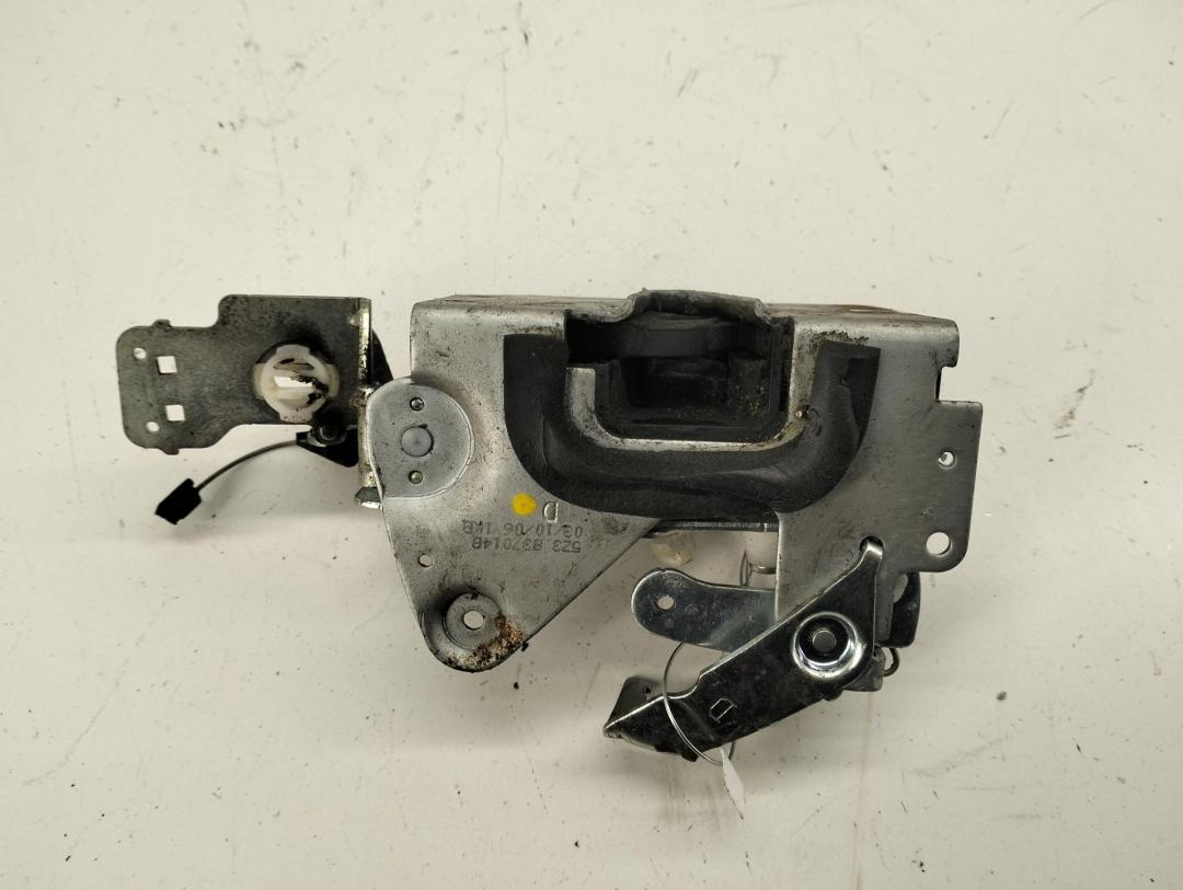 замок двери передней правой Volkswagen Fox 2006, 5Z3837014B