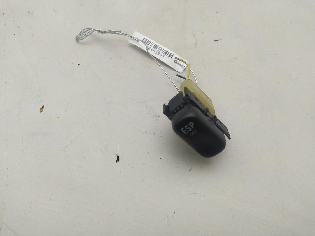 кнопка (выключатель) Mercedes-Benz M-Class ML W163 2004, 2.7 л., дизель, АКПП, синий, внедорожник 5 дв., 1638202710 - фото №1