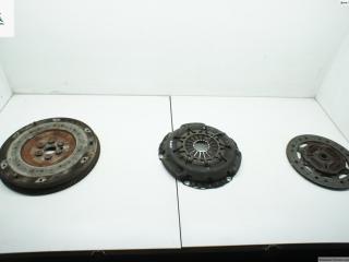 маховик Ford Focus 1 поколение [рестайлинг] 2003, 1.6 л., i, бензин, МКПП, серый, универсал, 98MM6375AD