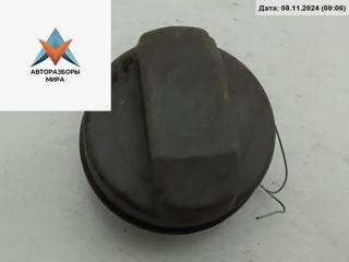 пробка топливного бака Volkswagen Passat B3 1992, 1.9 л., дизель, МКПП, красный, универсал
