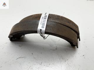 Колодки тормозные задние Mercedes-Benz C-Класс W202/S202 1996, 1.8 л., бензин, МКПП, серый, седан