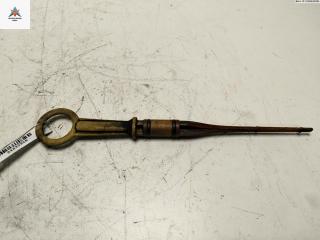 щуп двигателя Renault Megane 2 поколение 2003, 1.6 л., бензин, МКПП, красный, хетчбэк 5 дв., 8200141457