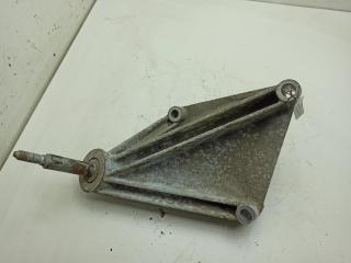 кронштейн КПП Renault Laguna 2 поколение 2001, 1.8 л., бензин, МКПП, серый, хетчбэк 5 дв., 8200000023