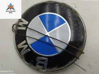 эмблема BMW 3 серия E90/E91/E92/E93 2007, 2.0 л., бензин, МКПП, жёлтый, седан, 8219237