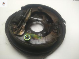 защитный кожух тормозного механизма Mitsubishi Colt 5 поколение (CJO) 1999, 1.3 л., бензин, МКПП, синий, хетчбэк 3 дв.