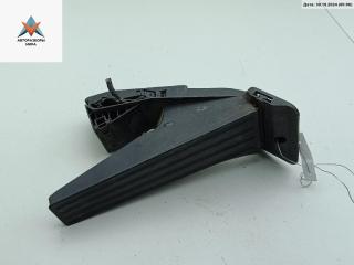 педаль BMW 5 серия F07/F10/F11 2012, 2.0 л., дизель, АКПП, белый, универсал, 6858574