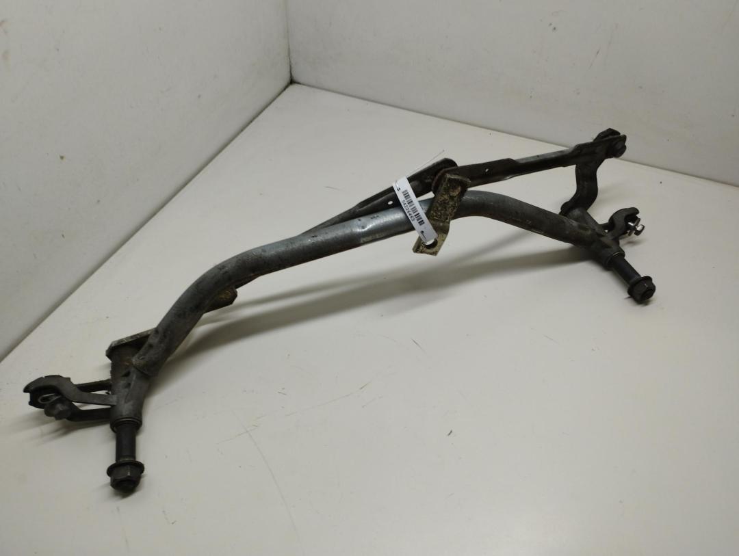 Механизм стеклоочистителя переднего (трапеция дворников) Peugeot 207 2008, 1.6 л., бензин, МКПП, серый, кабриолет, 9681204380