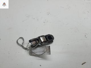 коромысло клапана (рокер) Opel Combo 3 поколение (C) [рестайлинг] 2007, 1.3 л., дизель, МКПП, белый, фургон, Z13DTJ