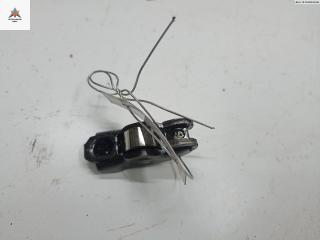 коромысло клапана (рокер) Opel Combo 3 поколение (C) [рестайлинг] 2007, 1.3 л., дизель, МКПП, белый, фургон, Z13DTJ