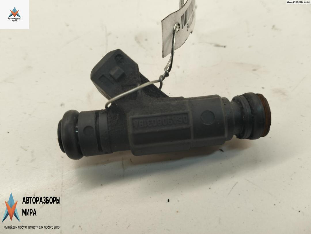 форсунка Skoda Octavia mk1 (A4 1U) 2001, 1.8 л., бензин, МКПП, чёрный, универсал, 037906031BA - фото №1