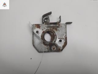 замок капота Renault Megane 2 поколение 2003, 1.5 л., дизель, МКПП, белый, хетчбэк 5 дв., 236510