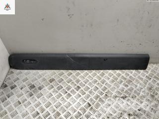 молдинг двери передней левой Renault Kangoo 1 поколение 2001, 1.6 л., бензин, МКПП, красный, фургон, 8200077534