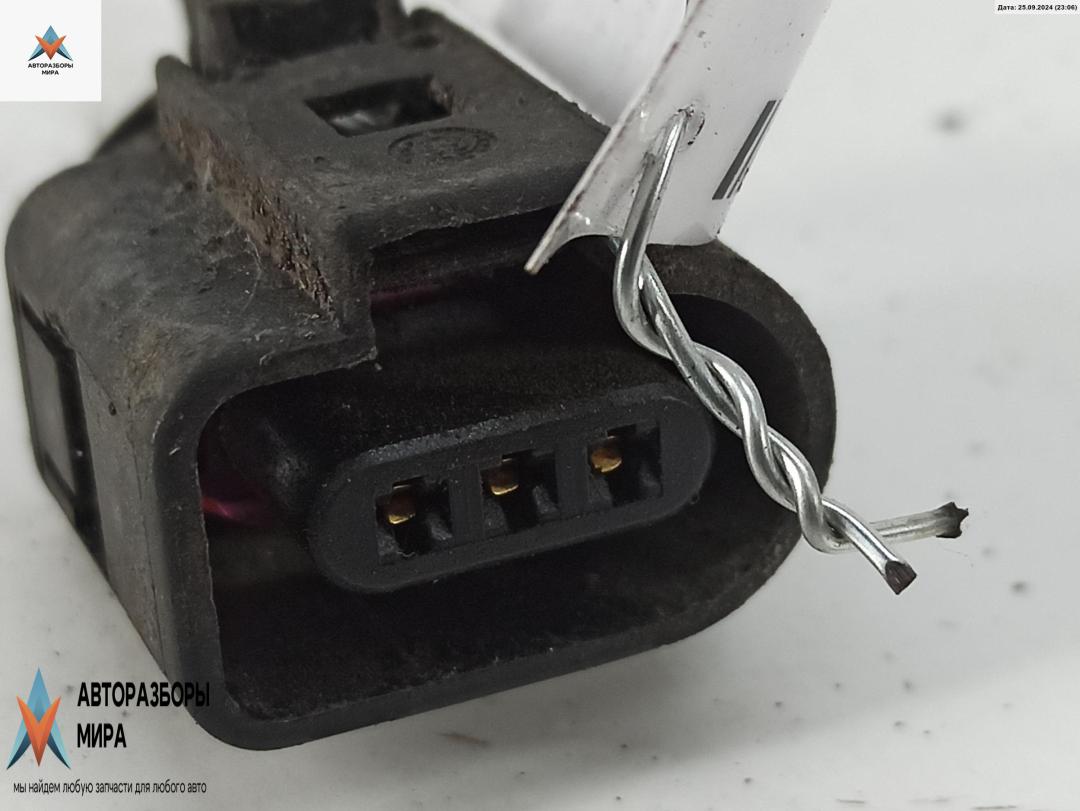 разъем (фишка) проводки Audi A6 4B/C5 1997, 2.8 л., бензин, АКПП, серый, седан, 1J0973703 - фото №1