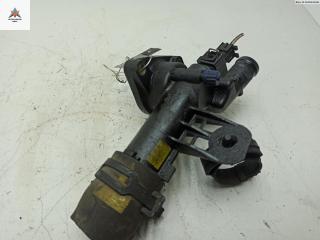 корпус термостата Renault Megane 2 поколение 2004, 1.5 л., дизель, АКПП, серый, хетчбэк 5 дв.