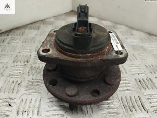 ступица задняя правая Ford Mondeo 3 поколение 2001, 1.8 л., бензин, МКПП, зелёный, универсал