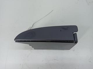 пепельница Audi 100 C4 1992, 2.0 л., бензин, МКПП, серый, универсал, 4A0857405