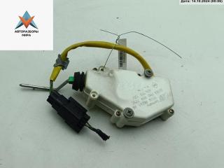 замок лючка топливного бака Ford Galaxy 1 поколение [рестайлинг] 2001, 2.3 л., бензин, МКПП, синий, минивэн, 95VW9B241AB