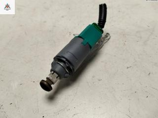 выключатель концевой (концевик) Renault Scenic 2 поколение [рестайлинг] 2007, 2.0 л., бензин, МКПП, серый, минивэн, 8200168240