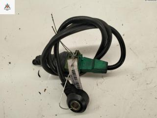 датчик детонации Volkswagen Passat B5 1998, 1.6 л., бензин, МКПП, серый, седан, 054905377H