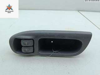 блок управления стеклоподъемниками Renault Scenic 1 поколение [рестайлинг] 1999, 1.6 л., бензин, МКПП, зелёный, минивэн, 7700431172