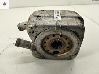 теплообменник масляного фильтра Volkswagen Passat B5 [рестайлинг] 2000, 1.8 л., бензин, МКПП, серый, универсал, 028117021B