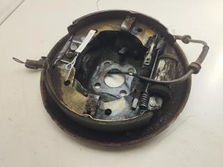 Механизм развода задних тормозных колодок левый Nissan Note E11 2007, 1.5 л., дизель, МКПП, чёрный, минивэн