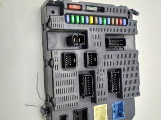 блок комфорта Peugeot 207 1 поколение 2007, 1.4 л., бензин, МКПП, красный, хетчбэк 3 дв., 9663798280