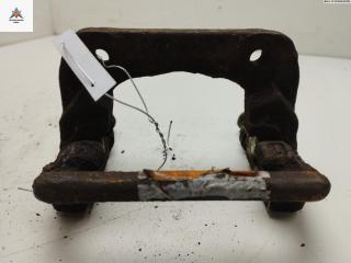 скоба суппорта Honda Stream 1 поколение 2001, 1.7 л., бензин, МКПП, серый, минивэн