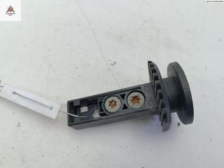 кронштейн переднего бампера Mercedes-Benz C-Класс W204/S204 2007, 1.8 л., бензин, МКПП, чёрный, седан, 2048800130