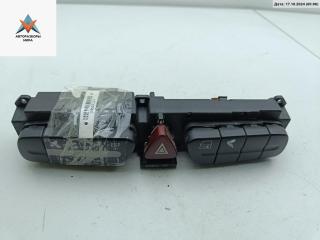 кнопка аварийной сигнализации Mercedes-Benz C-Класс W203/S203/CL203 2001, 2.2 л., дизель, АКПП, серый, универсал, 2038210551