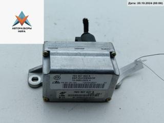 датчик ускорения Ford Galaxy 1 поколение [рестайлинг] 2004, 2.8 л., бензин, МКПП, красный, минивэн, 7M3907637B