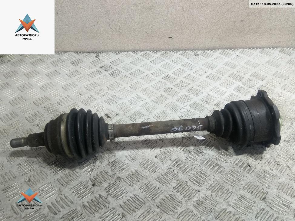 полуось передняя левая (приводной вал, ШРУС) Volkswagen Golf 4 поколение 1998, 1.6 л., бензин, АКПП, красный, хетчбэк 5 дв., 1J0407271GE - фото №1