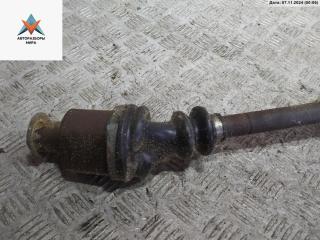 полуось передняя правая (приводной вал, ШРУС) Renault Kangoo 1 поколение 2001, 1.2 л., бензин, МКПП, красный, фургон