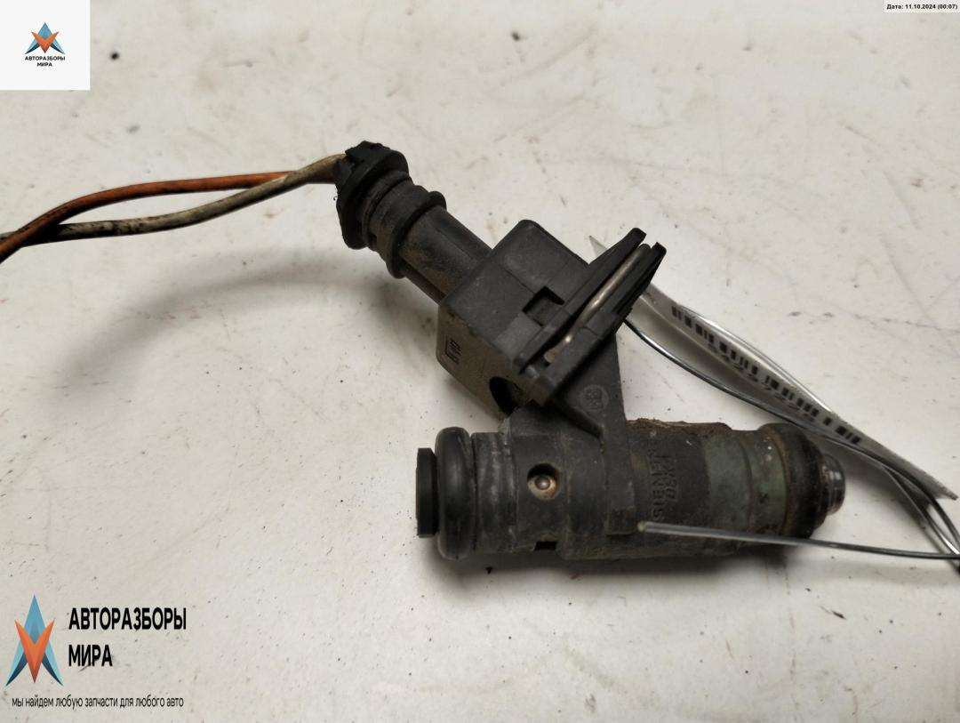 форсунка Renault Megane 2 поколение 2003, 1.4 л., бензин, МКПП, серый, хетчбэк 5 дв., H132254 - фото №1