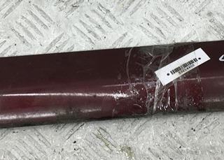 молдинг двери задней правой Nissan Almera N16 [рестайлинг] 2002, 1.5 л., бензин, МКПП, красный, хетчбэк 5 дв.