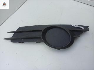 заглушка (решетка) в бампер Opel Corsa D 2009, 1.0 л., бензин, МКПП, серый, хетчбэк 3 дв., 13211480