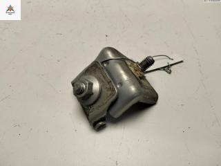 петля крышки багажника Renault Clio 2 поколение [рестайлинг] 2002, серый, хетчбэк 3 дв., 257K