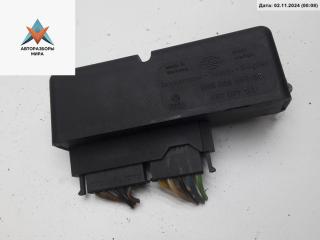 блок комфорта Volkswagen Passat B3 1991, 1.8 л., бензин, АКПП, красный, седан, 357907041