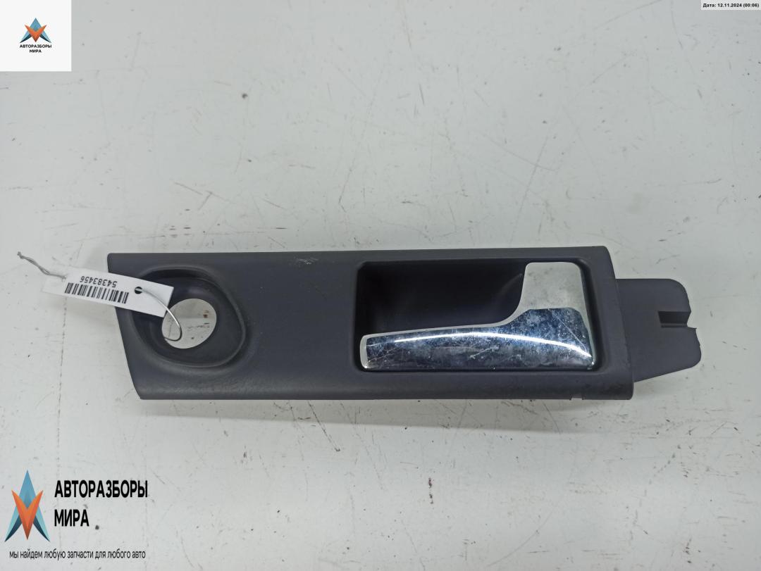 ручка внутренняя задняя правая Audi A6 4A/C4 1995, 1.8 л., бензин, МКПП, серый, универсал, 4A0839020B - фото №1
