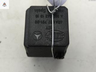 реле (прочие) Mercedes-Benz E-Класс W211/S211 2002, 1.8 л., бензин, МКПП, серый, универсал, 0025421319