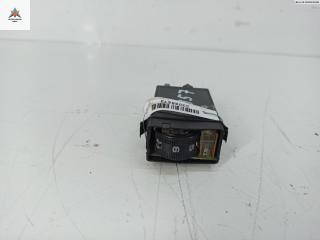 кнопка обогрева сидений Audi A4 B5 [рестайлинг] 1998, 1.8 л., бензин, МКПП, синий, универсал, 8D0963563