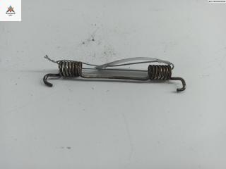 Механизм развода задних тормозных колодок правый Mercedes-Benz E-Класс W124 1985, 2.3 л., бензин, МКПП, белый, седан