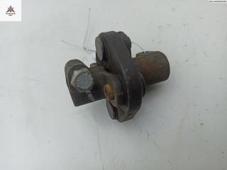 рулевой карданчик Opel Omega B 1996, 2.0 л., бензин, МКПП, зелёный, универсал, 90184823