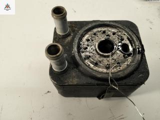 теплообменник масляного фильтра Volkswagen Touran 1 поколение 2003, 2.0 л., дизель, МКПП, серый, минивэн, 038117021B