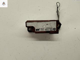 датчик AirBag Volkswagen Golf 4 поколение 2000, 1.4 л., бензин, МКПП, белый, хетчбэк 5 дв., 1J0909606D