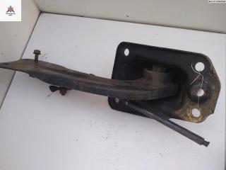 рычаг задний Volkswagen Golf 5 поколение 2004, 2.0 л., бензин, МКПП, чёрный, хетчбэк 3 дв.